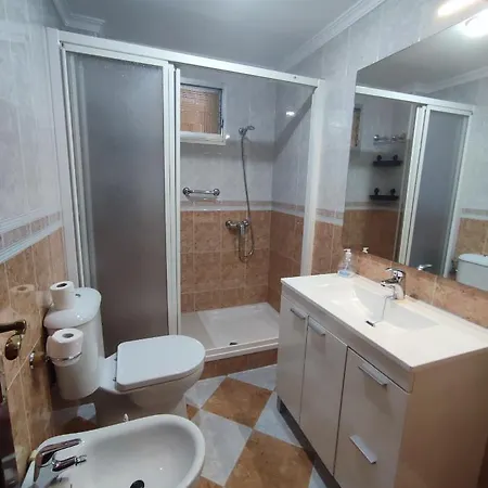 Precioso Piso, 3 Dormitorios, Aire Acondicionado Apartamento