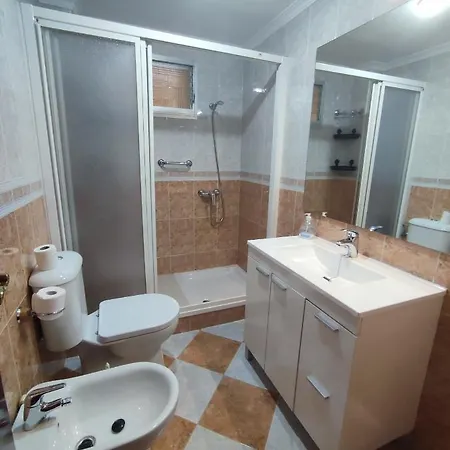 Precioso Piso, 3 Dormitorios, Aire Acondicionado