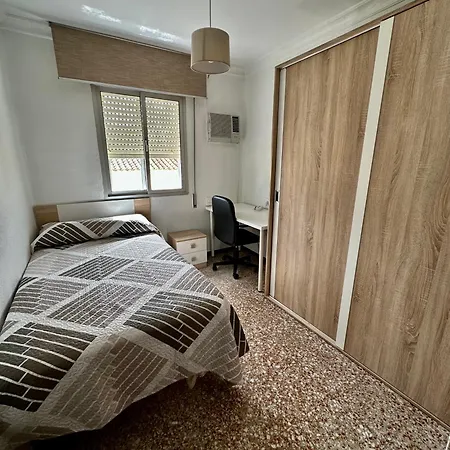 Precioso Piso, 3 Dormitorios, Aire Acondicionado *